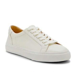 🆕NIB Lucky Brand genuine leather women’s sneakers, size 8